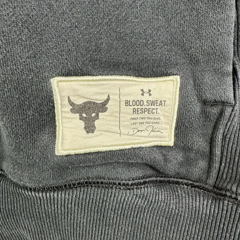 Under Armour Project Rock Hoodie Sweatshirt Mens Small Fleece Lounge Workout Gym